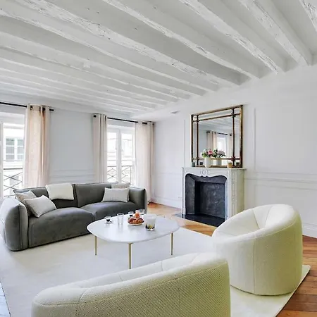 Wonderful 3bedr Saint Honore Apartment