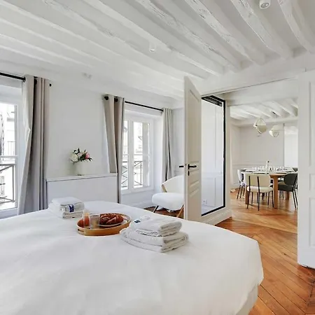 Apartamento Wonderful 3bedr Saint Honore Paris