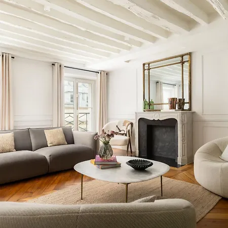 Wonderful 3bedr Saint Honore Apartman Párizs