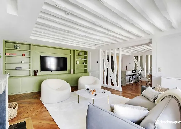 Wonderful 3bedr Saint Honore *