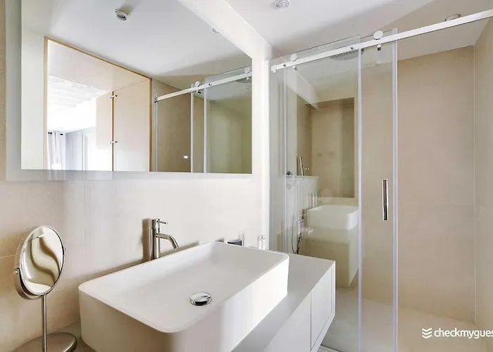 Apartmán Wonderful 3bedr Saint Honore