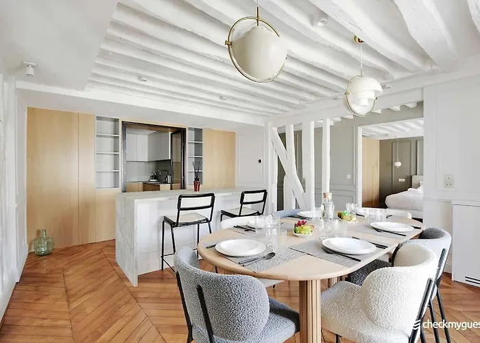 Wonderful 3bedr Saint Honore Apartmán